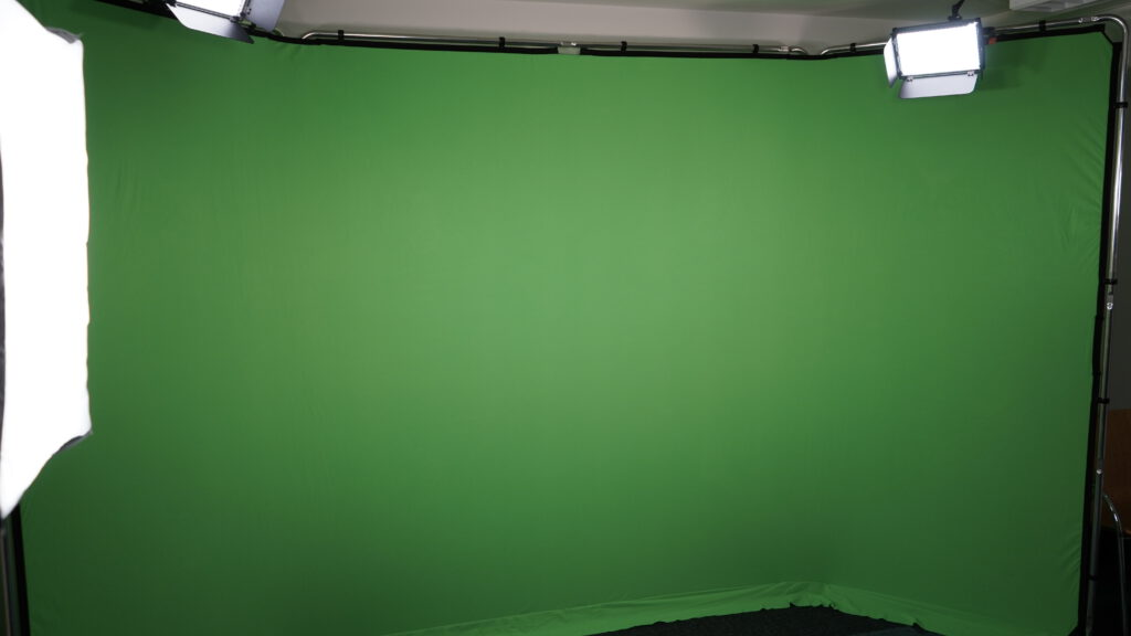 GREEN SCREEN STUDIO